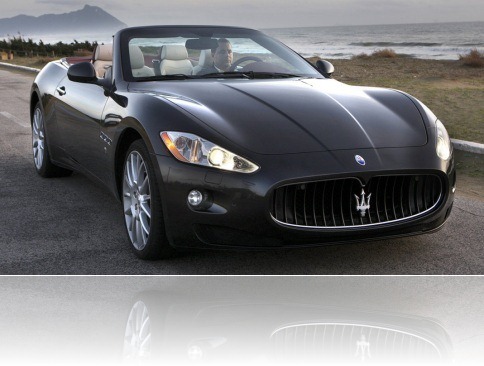 Comparison 2011 Maserati Granturismo Convertible Vs 2010